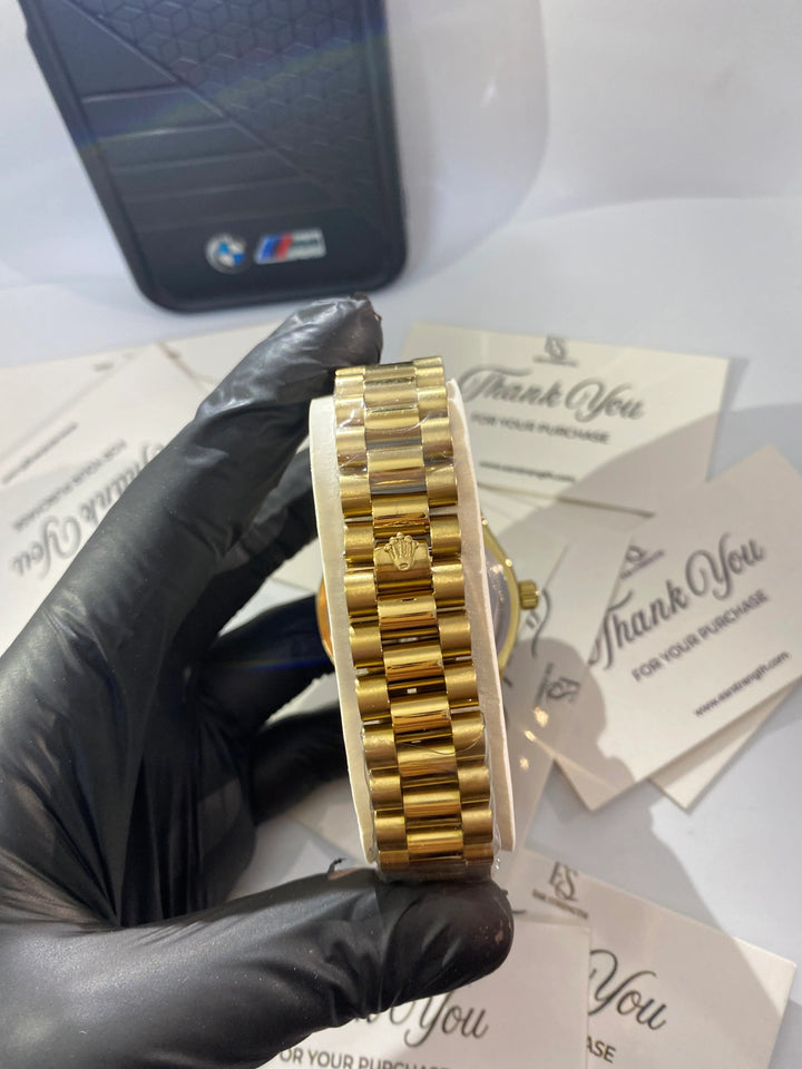 Rolex Oyster Perpetual Datejust – Black Dial Gold Edition - EarStrength