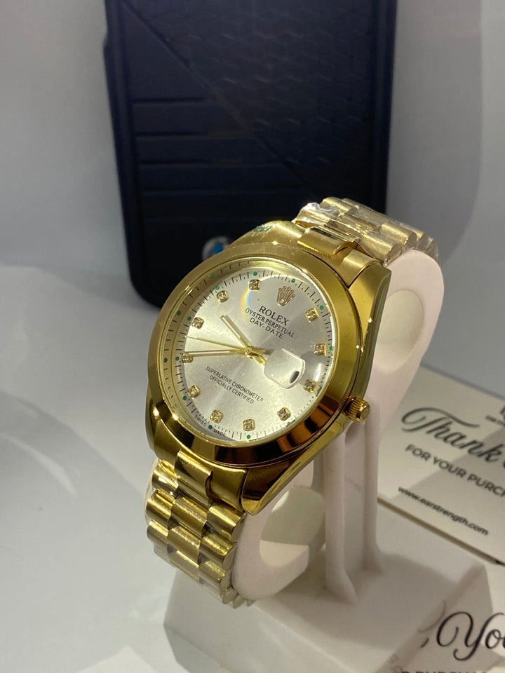 Rolex Oyster Perpetual Datejust – White Dial Gold Edition - EarStrength